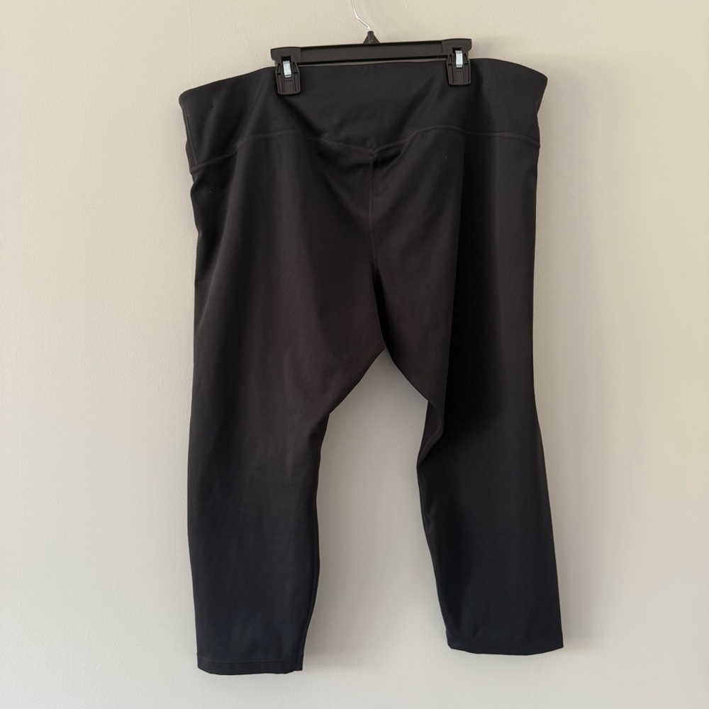 Nike Classic Black Leggings - Picture 5 of 5